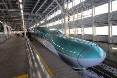 新青森駅に到着