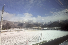 奥羽山脈の山並み