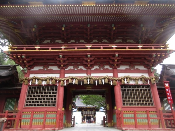 塩竃神社の楼門