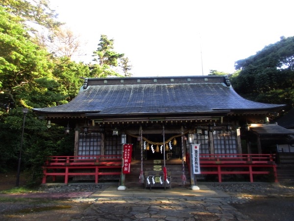 御崎の御崎神社を参拝する