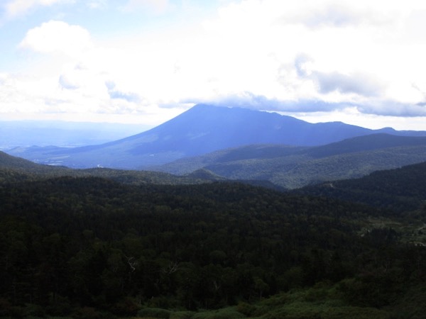 見返峠から見る岩手山