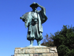 南伊勢町の河村瑞賢の銅像。河村瑞賢は江戸時代、日本海航路を開いた