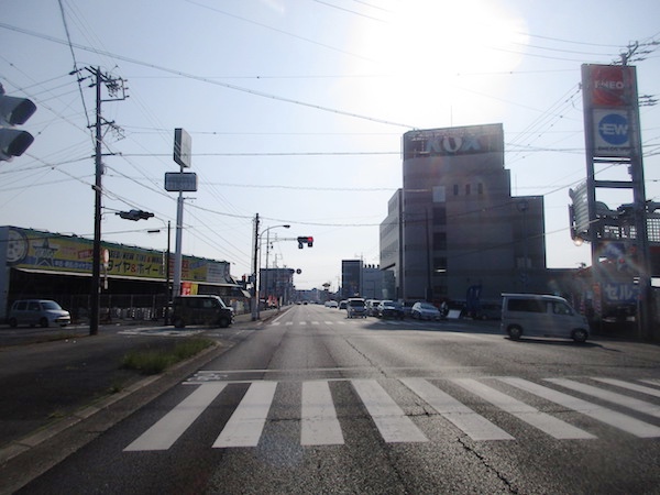 国道1号で浜松の中心街に入っていく