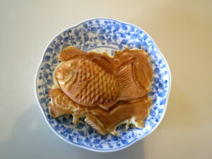「島京梵天」のたい焼を食べる