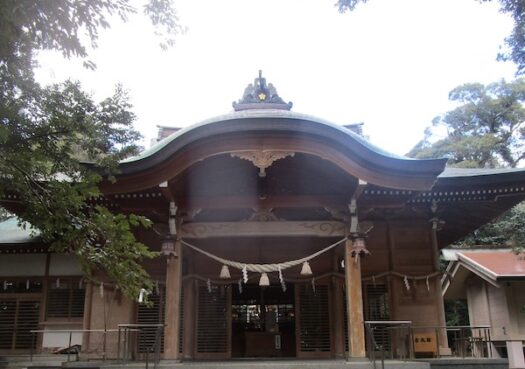 須須神社の拝殿は無傷で残った