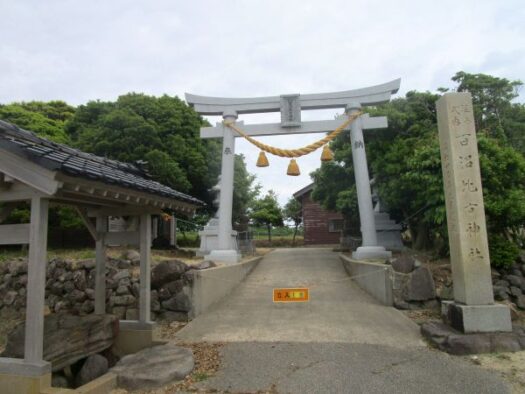 志賀町百浦の百沼比古神社