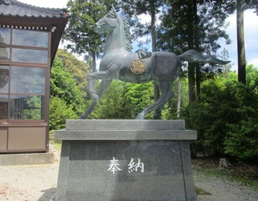 久志伊奈太伎比咩神社の神馬