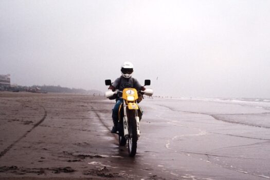 スズキRMX250S
　インドシナ一周
　1992年〜93年