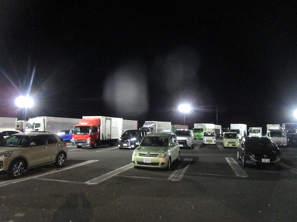 IMG_9758 中央道の談合坂SAで朝食