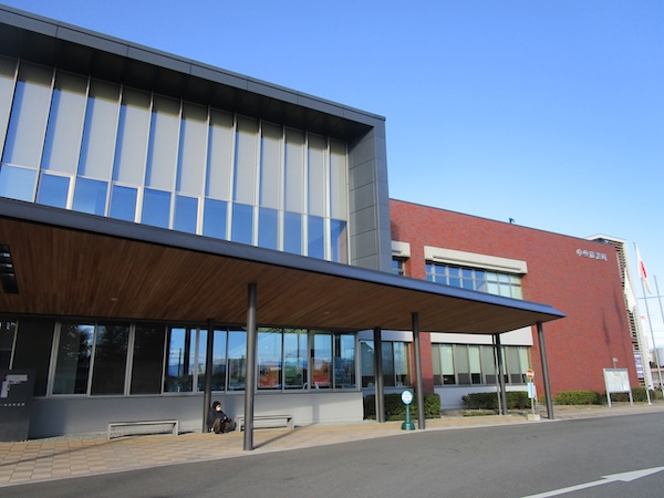 IMG_9814 中央市役所