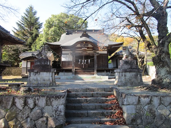 穂見神社の拝殿
