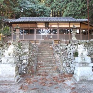 穂見神社の拝殿
