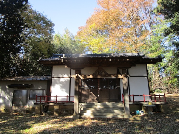 宇波刀神社の拝殿