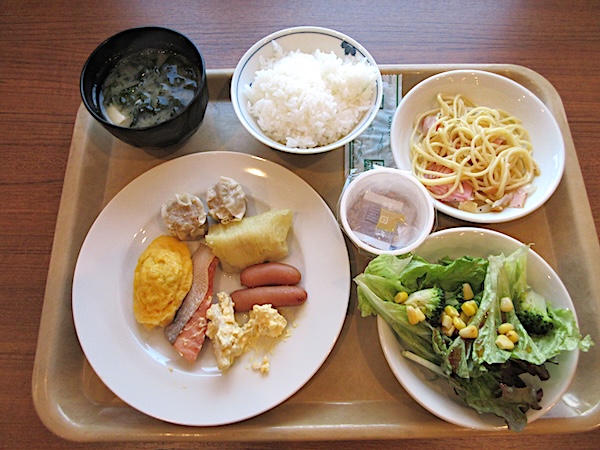「ルートイン」の朝食