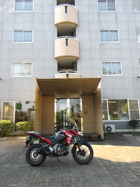 豊川の「豊川ビジネスホテル」を出発